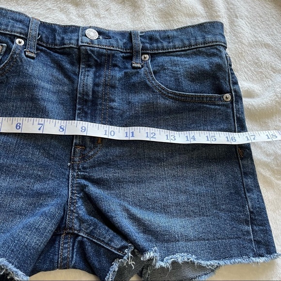 GAP Size 27 Blue Denim shorts - Picture 8 of 13